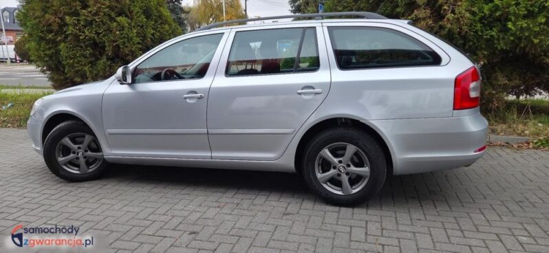 Skoda Octavia Combi 1.6 TDI DPF FAMILY full