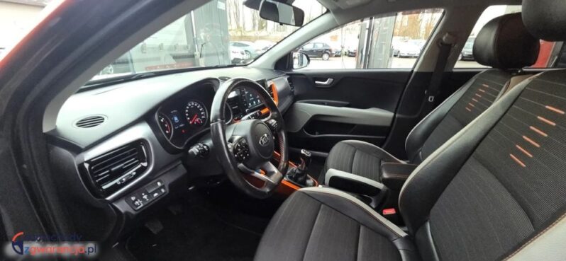 Kia Stonic 1.0 T-GDI OPF Platinum Edition full