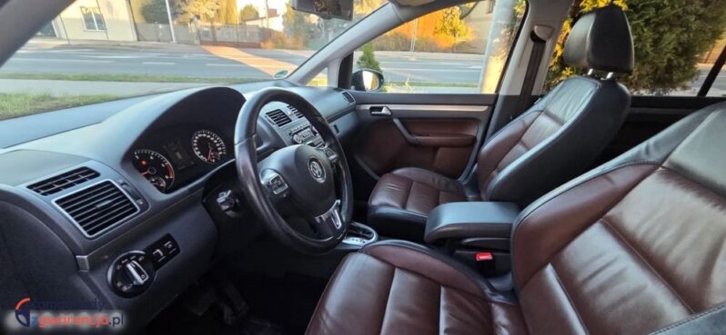 Volkswagen Touran 2.0 TDI DPF BlueMotion Technology DSG Highline full