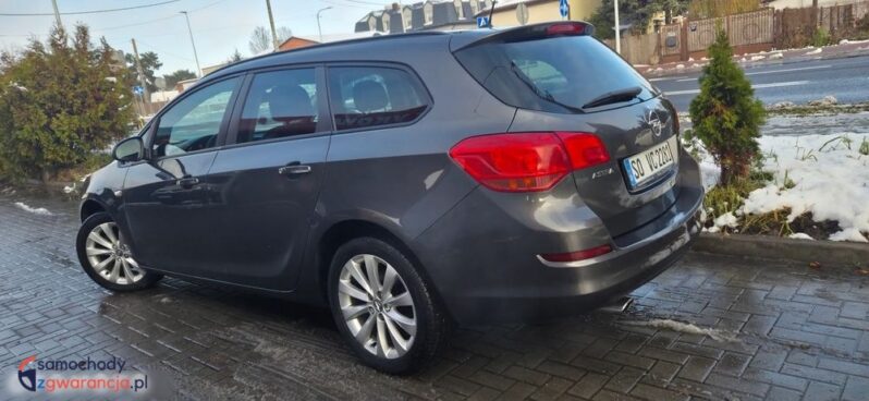 Opel Astra 1.4 Turbo Edition full