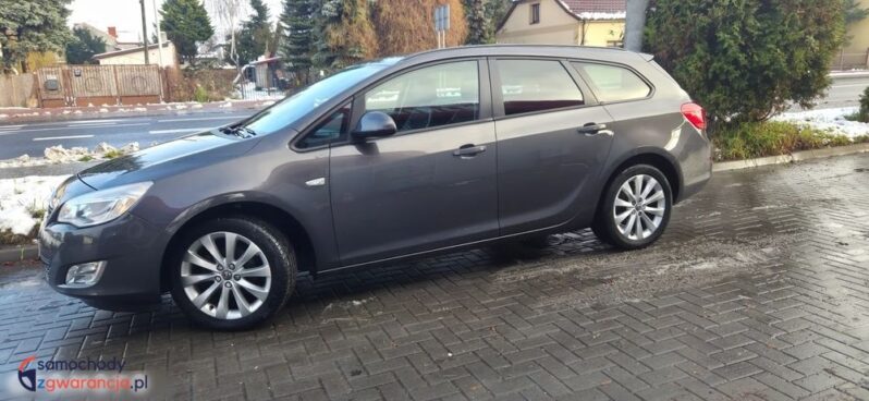 Opel Astra 1.4 Turbo Edition full