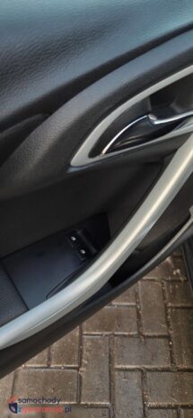 Opel Astra 1.4 Turbo Edition full