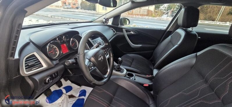 Opel Astra 1.4 Turbo Edition full