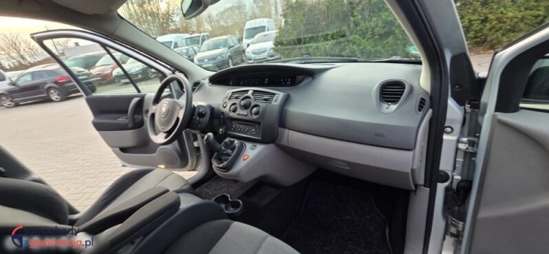 Renault Scenic full