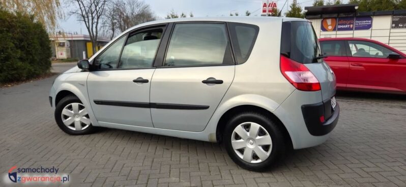 Renault Scenic full