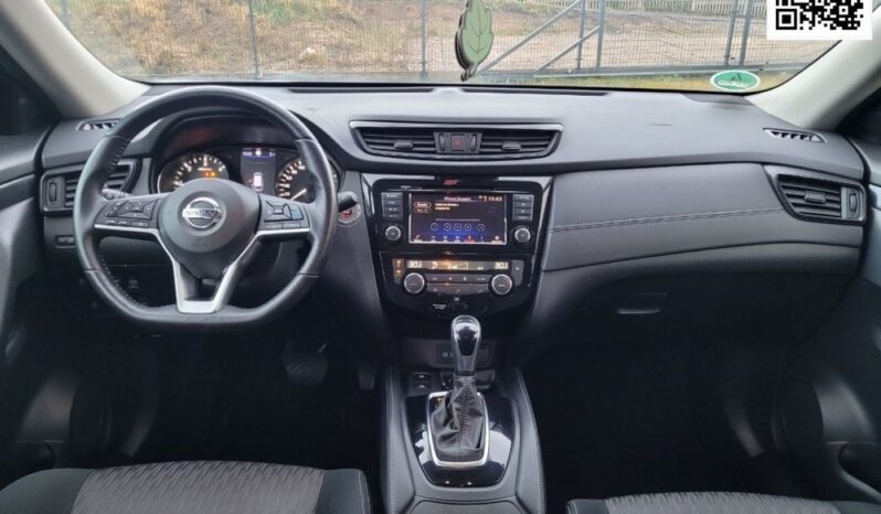 Nissan X-Trail full