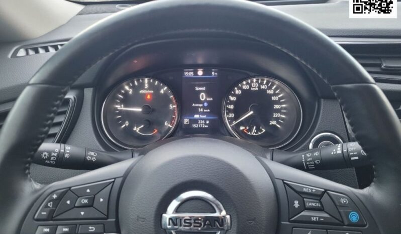Nissan X-Trail full