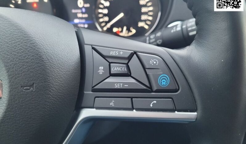 Nissan X-Trail full