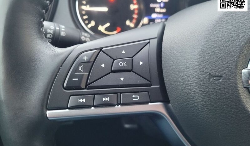 Nissan X-Trail full