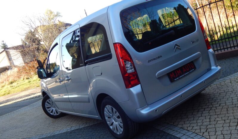 Minivan CITROEN Berlingo  2009 Benzyna Manualna FWD (przód) Srebrny 5 5 Niemcy Metalik full