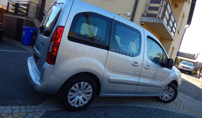 Minivan CITROEN Berlingo  2009 Benzyna Manualna FWD (przód) Srebrny 5 5 Niemcy Metalik full