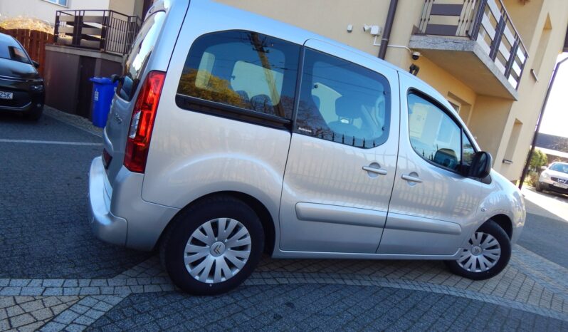 Minivan CITROEN Berlingo  2009 Benzyna Manualna FWD (przód) Srebrny 5 5 Niemcy Metalik full