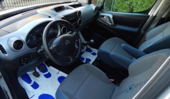 Minivan CITROEN Berlingo  2009 Benzyna Manualna FWD (przód) Srebrny 5 5 Niemcy Metalik full