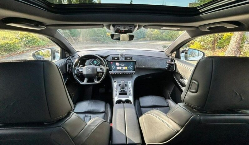 DS Automobiles DS 7 Crossback 1.6 E-Tense 4×4 Opera full
