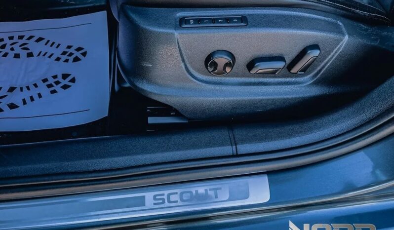 Skoda Octavia Combi 2.0 TDI 4×4 DSG Scout full