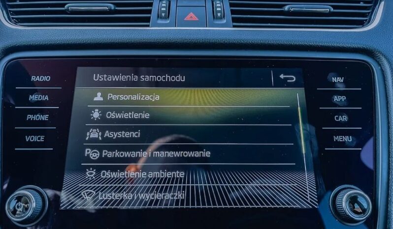 Skoda Octavia Combi 2.0 TDI 4×4 DSG Scout full