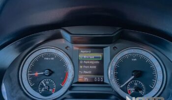 Skoda Octavia Combi 2.0 TDI 4×4 DSG Scout full