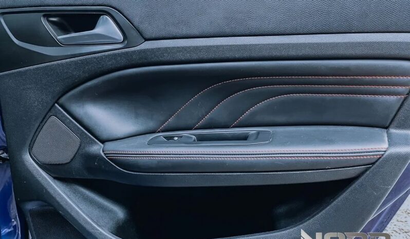 Peugeot 308 SW 1.6 BlueHDi Active S&S EAT6 full