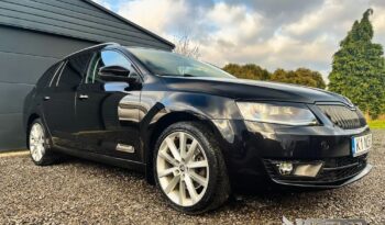 Skoda Octavia 1.8 TSI (Green tec) 4×4 DSG Style full