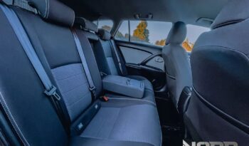 Toyota Avensis 1.8 Premium MS full