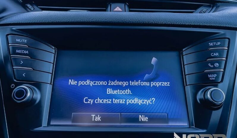 Toyota Avensis 1.8 Premium MS full