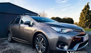 Toyota Avensis 1.8 Premium MS full