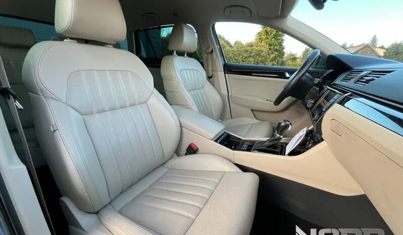 Skoda Superb 1.4 TSI ACT DSG Style full