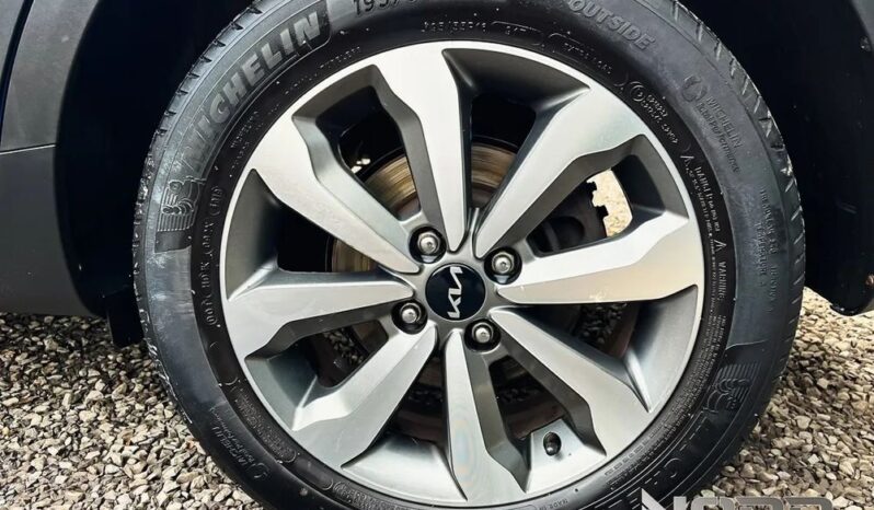 Kia Stonic 1.0 T-GDI L full