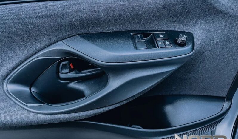 Toyota Yaris Hybrid 1.5 Active full