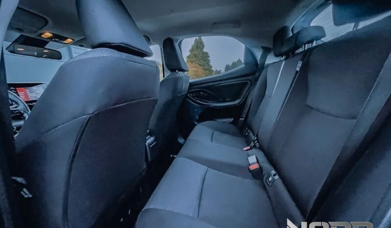 Toyota Yaris Hybrid 1.5 Active full