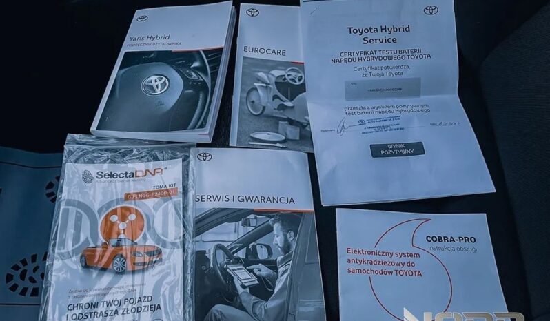 Toyota Yaris Hybrid 1.5 Active full