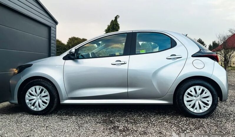 Toyota Yaris Hybrid 1.5 Active full