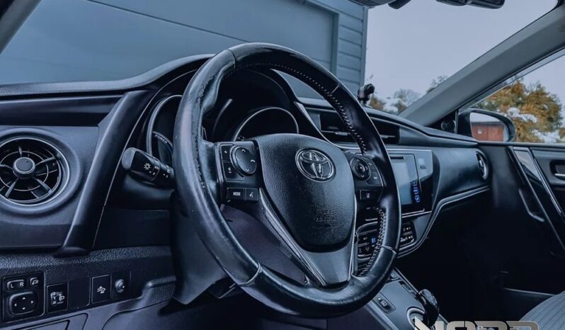Toyota Auris 1.8 HSD Prestige full