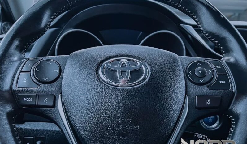 Toyota Auris 1.8 HSD Prestige full