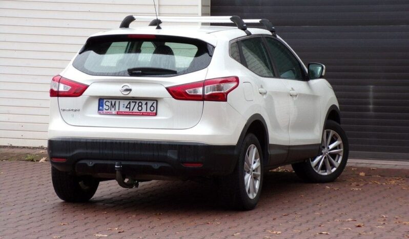 Nissan Qashqai full