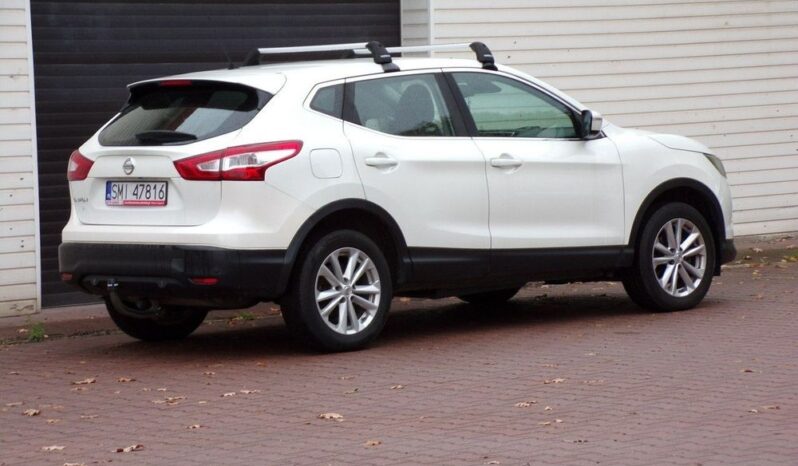 Nissan Qashqai full