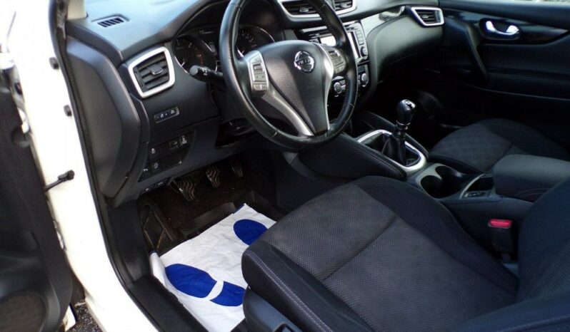 Nissan Qashqai full