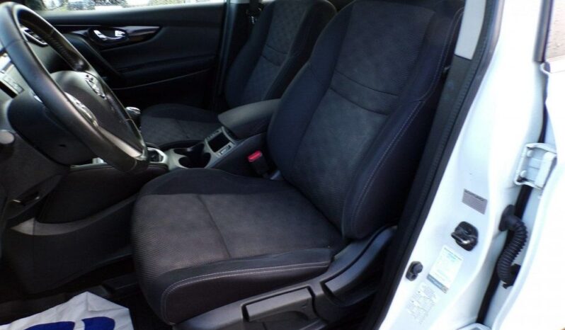 Nissan Qashqai full
