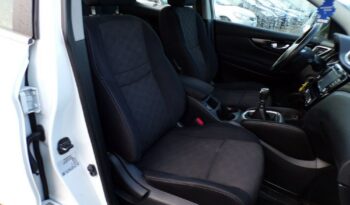 Nissan Qashqai full