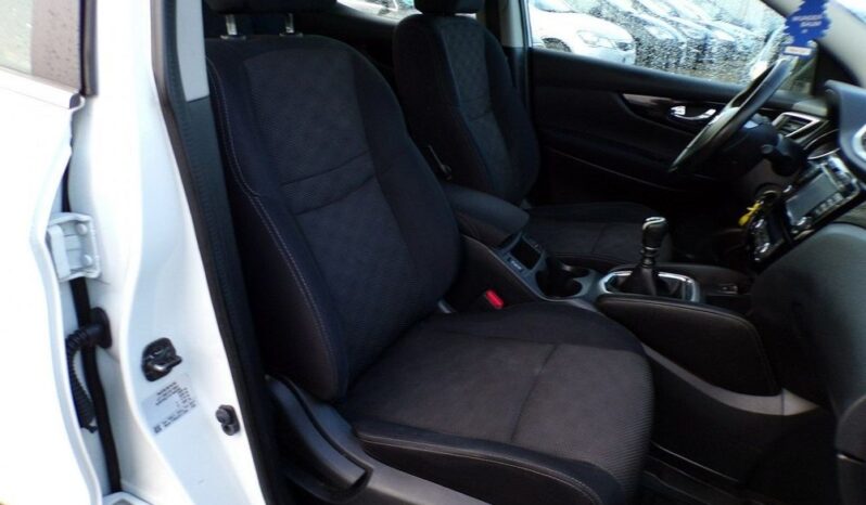 Nissan Qashqai full