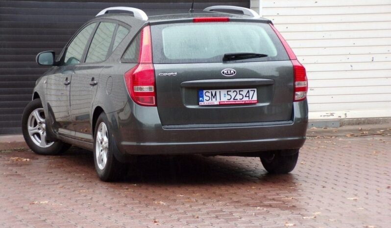 Kia Ceed full