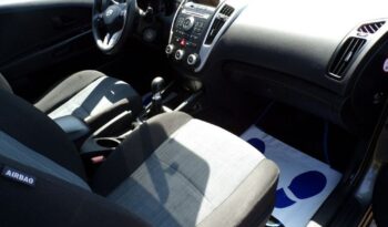 Kia Ceed full