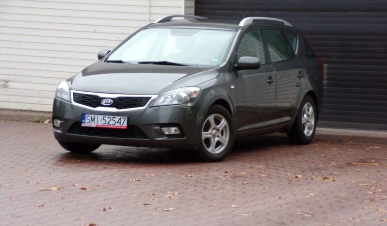 Kia Ceed full