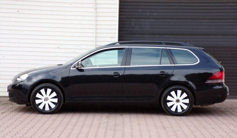 Volkswagen Golf full