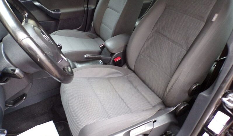 Volkswagen Golf full