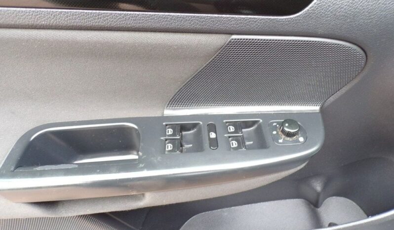Volkswagen Golf full