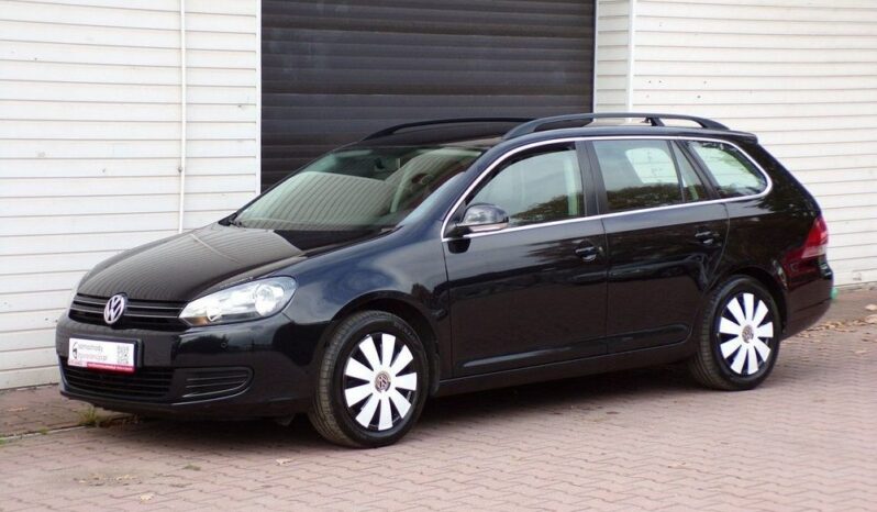 Volkswagen Golf full