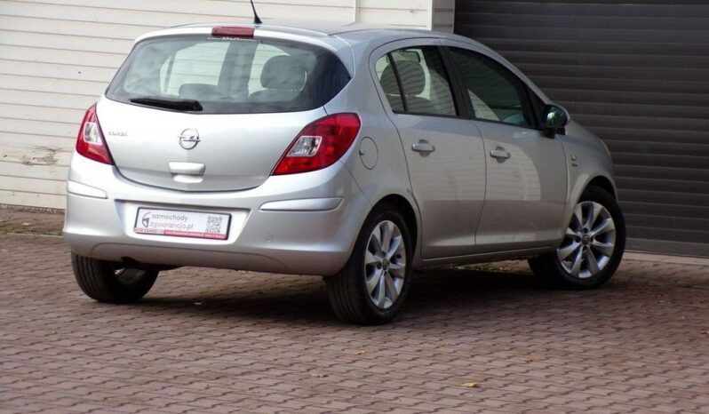 Opel Corsa full