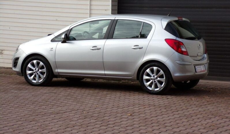 Opel Corsa full