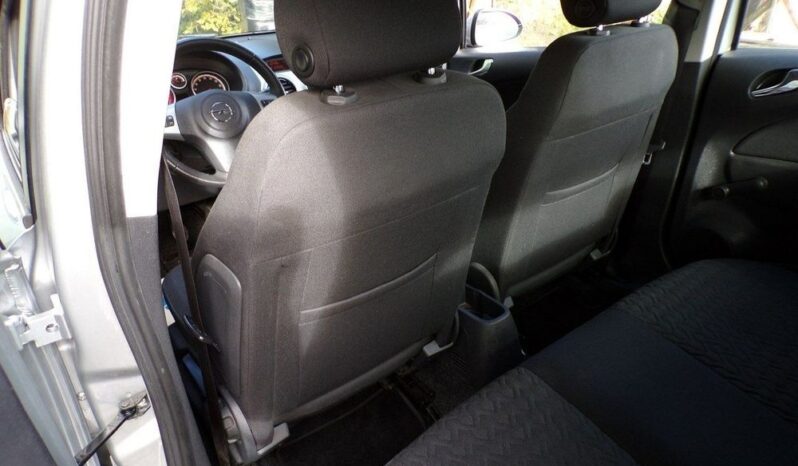 Opel Corsa full